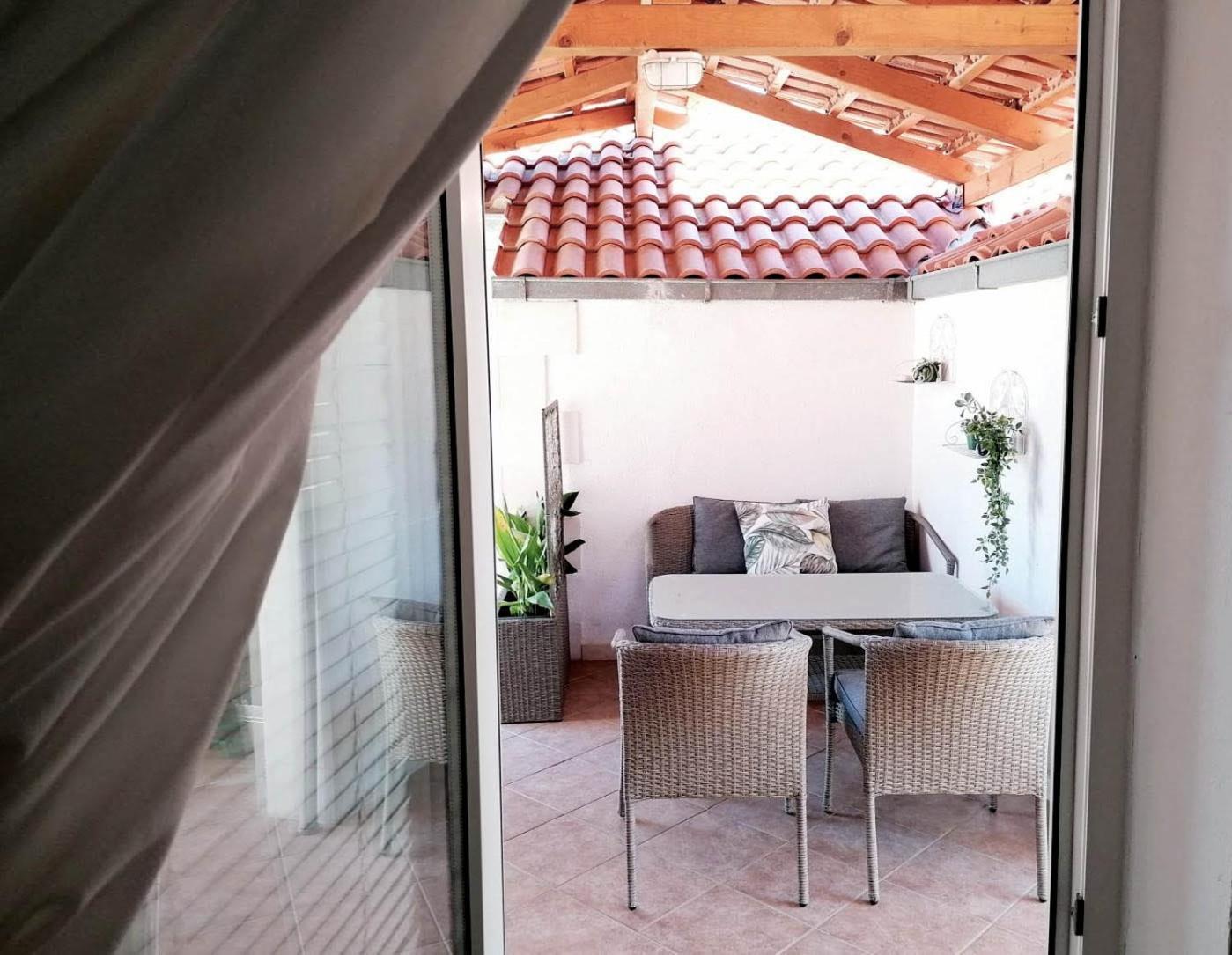 Apartments Natalia Supetar Rom bilde